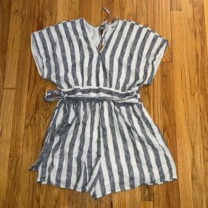 American Eagle stripped short sleeve romper